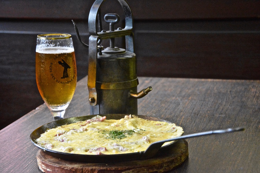 Un repas de mineur