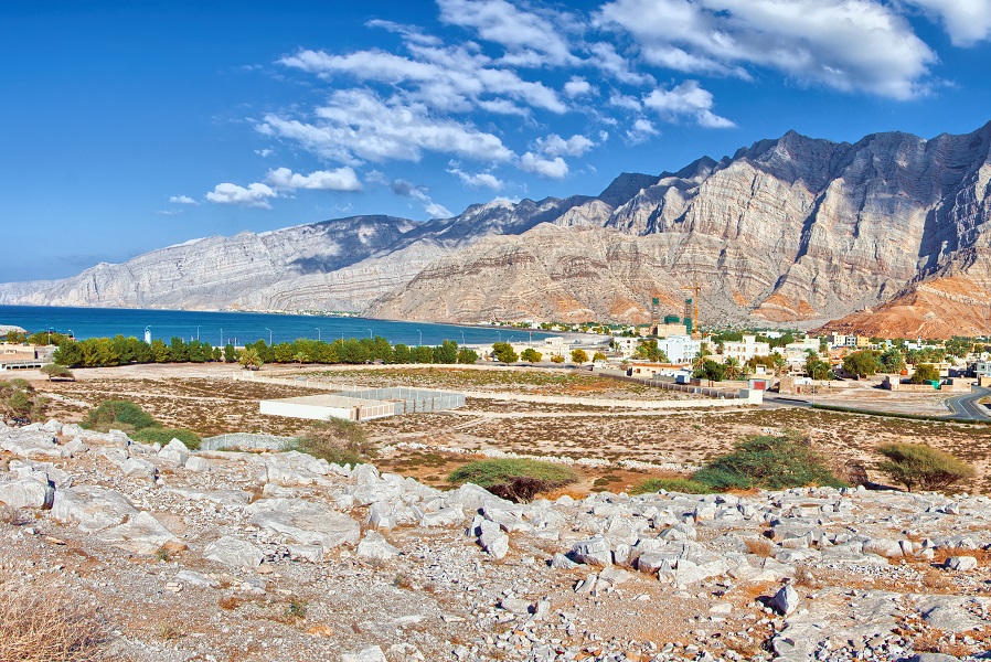 Vue magnifique de la péninsule de Musandam, enclave du Sultanat d'Oman située à 1h de route