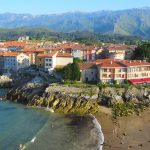 Llanes
