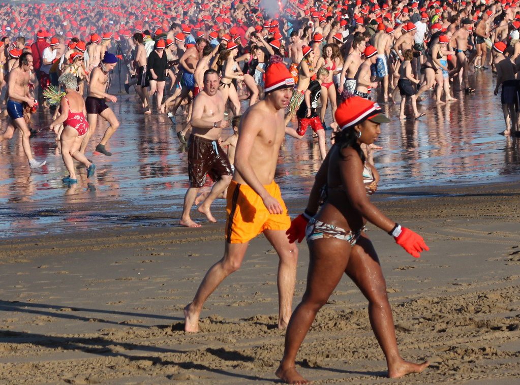 Ostende : 4.000 courageux dans la mer le jour du nouvel an !