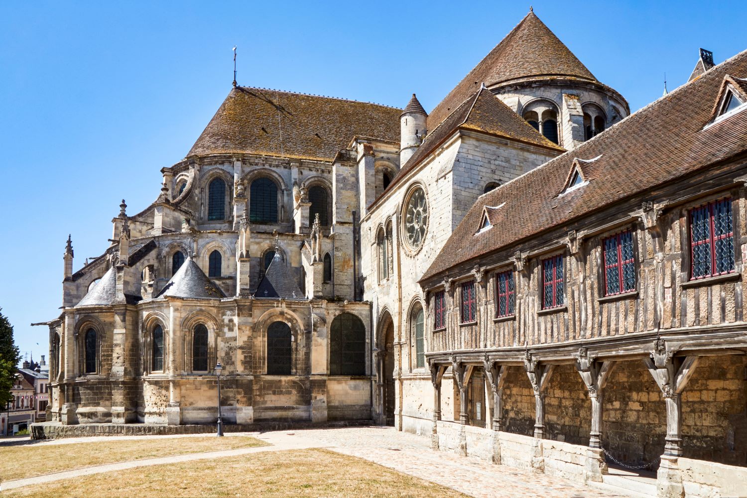 Oise : Vous cherchez l’évasion, Noyon vous tend les bras !