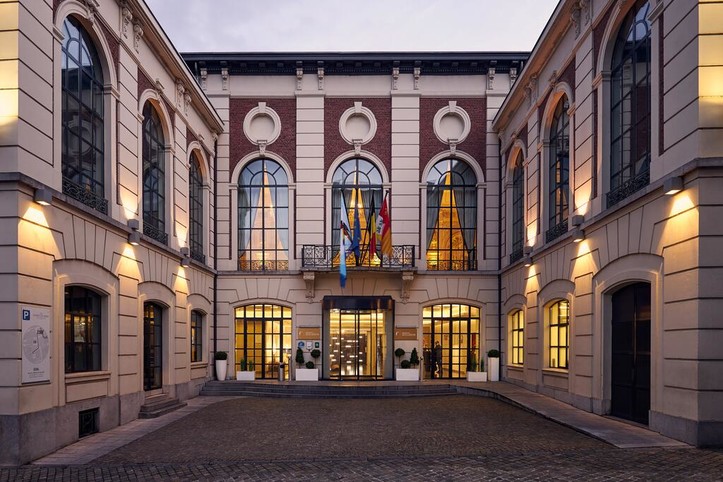 Offre exclusive : offrez-vous un week-end luxueux dans le cœur historique de Liège