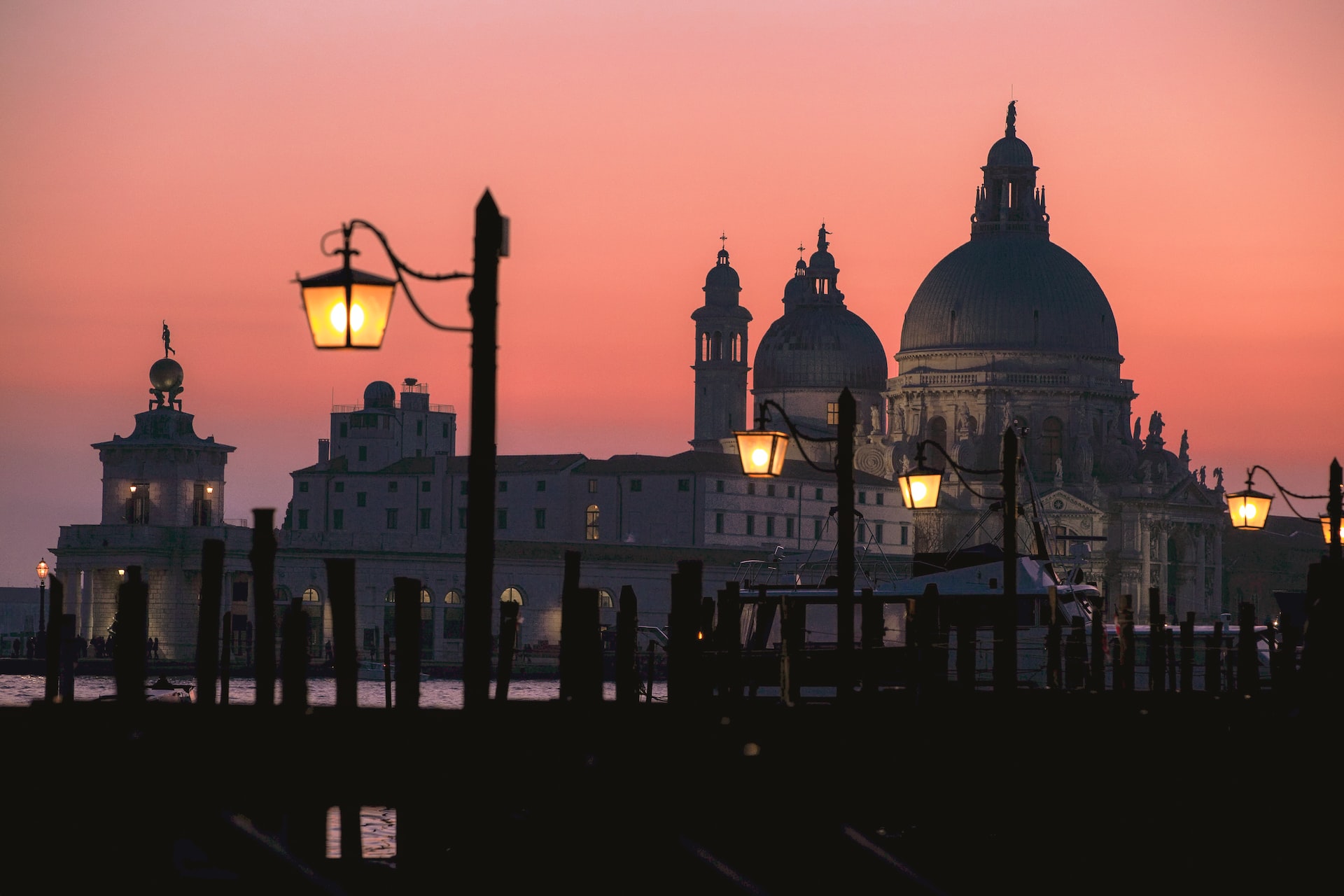 Venise : des canaux… à sec !