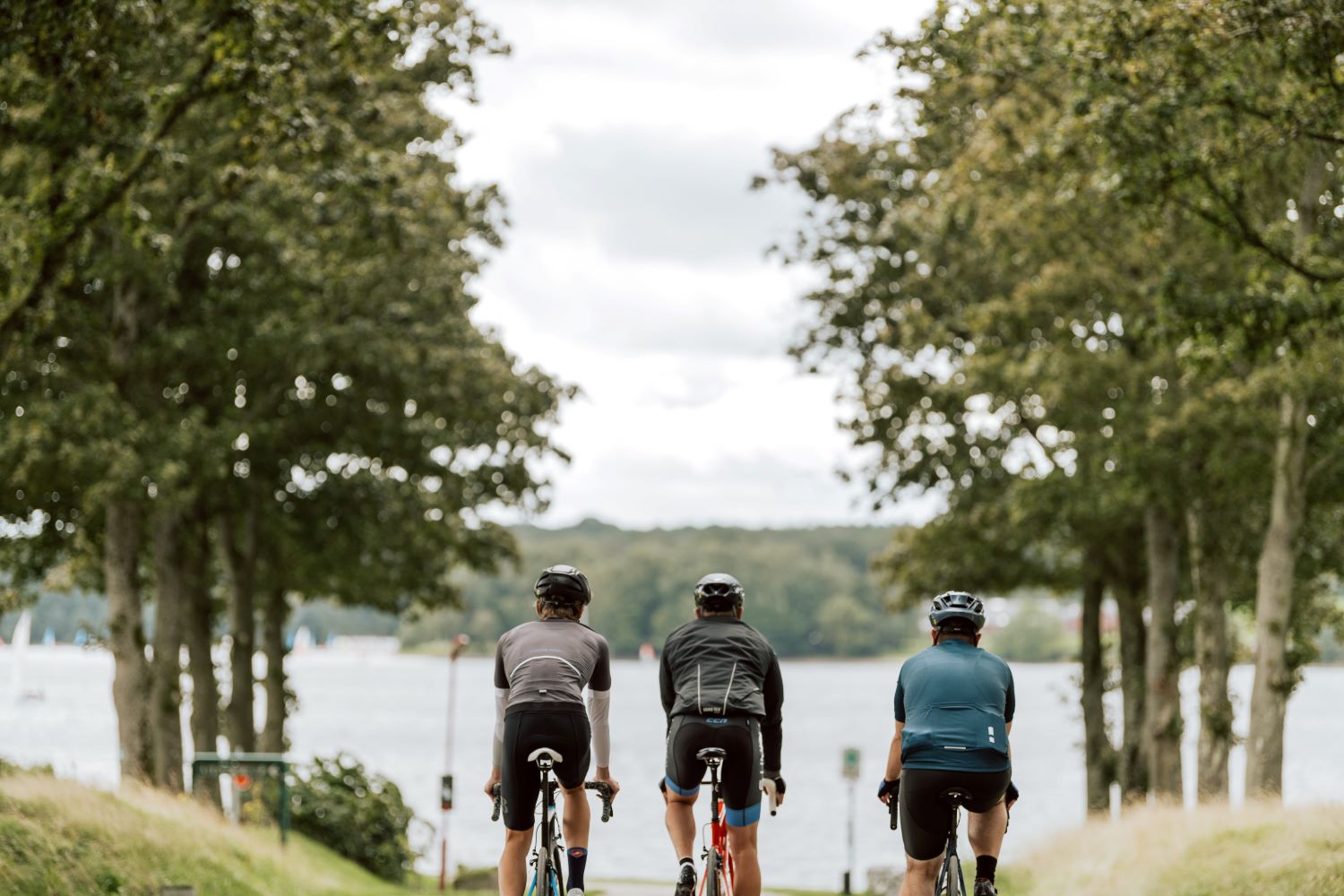 Zin in een fietstocht in het land van de meren? Test de lussen rond de meren!