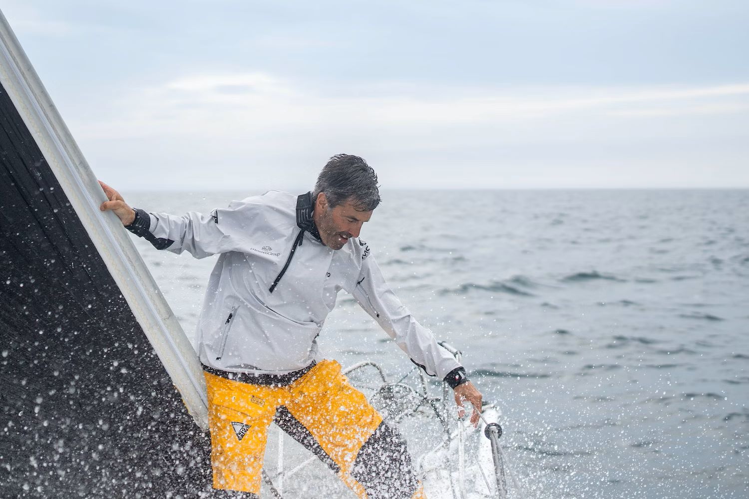 Solo triomftocht: Denis Van Weynbergh verovert de Atlantische Oceaan