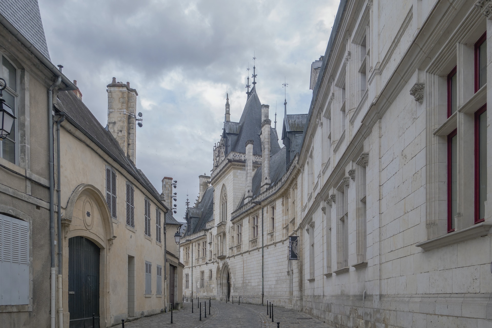 Bourges