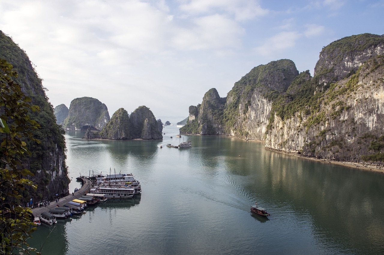 HALONG