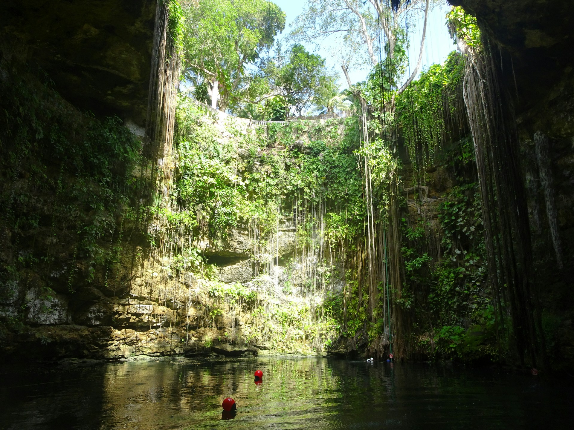 Cenote Ik Kil