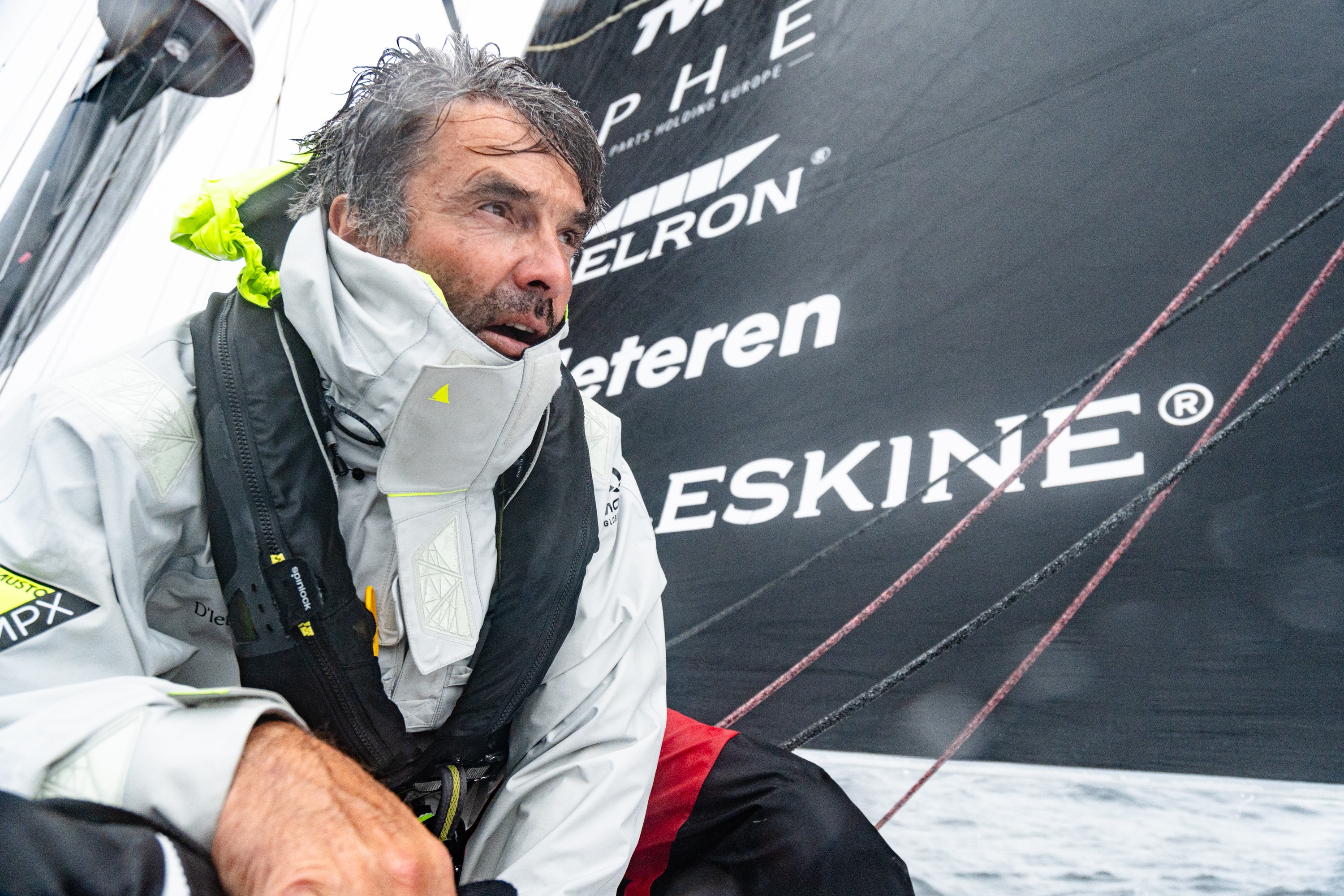 Vendée Globe : Denis Van Weynbergh aux portes des mers du Sud