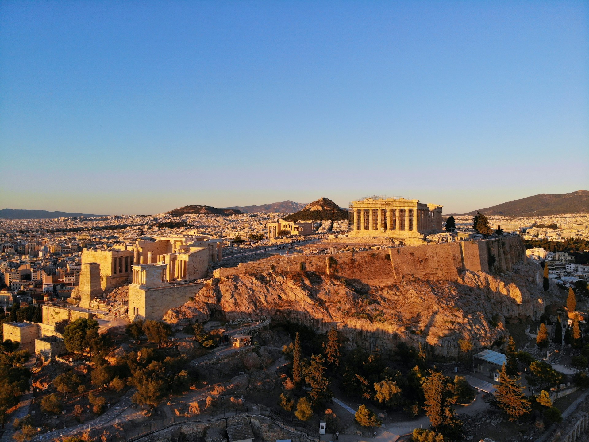 Athènes limite Airbnb !