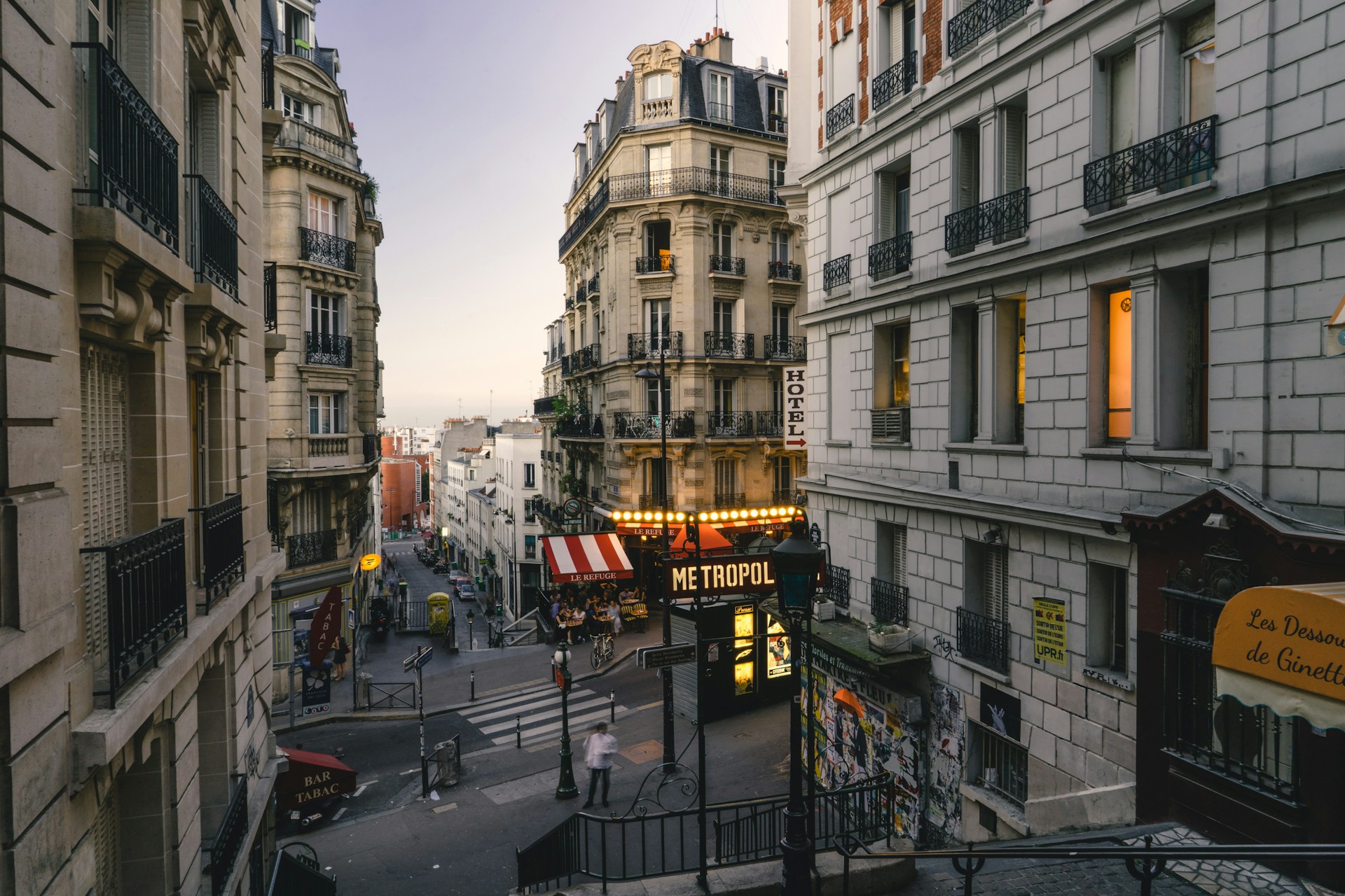 Paris déclare la guerre aux meublés touristiques illégaux : fini les boîtes à clés !