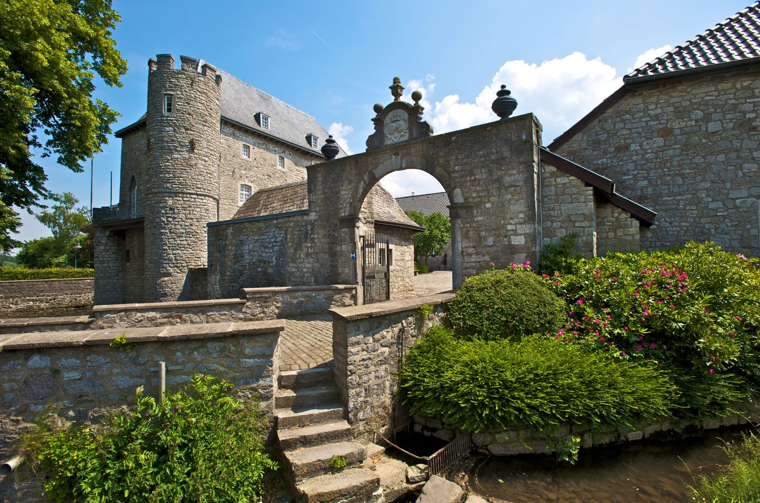 Burg Raeren
