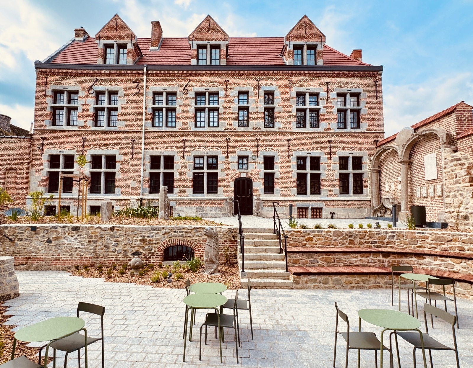 Musee des Collections CAP a Mons