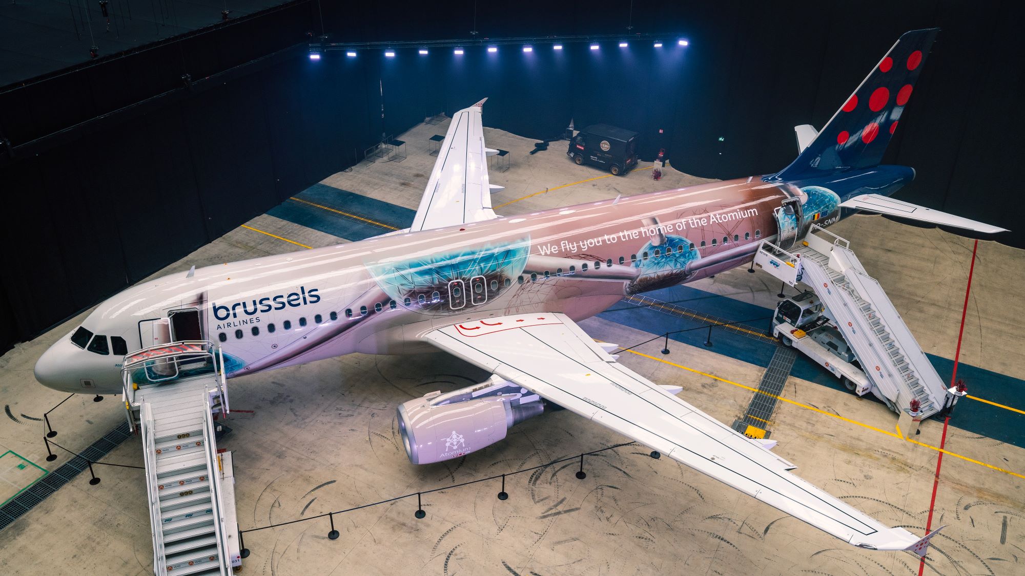 Brussels Airlines deze zomer: 50 vliegtuigen, 2 miljoen passagiers en studenten in uniform!