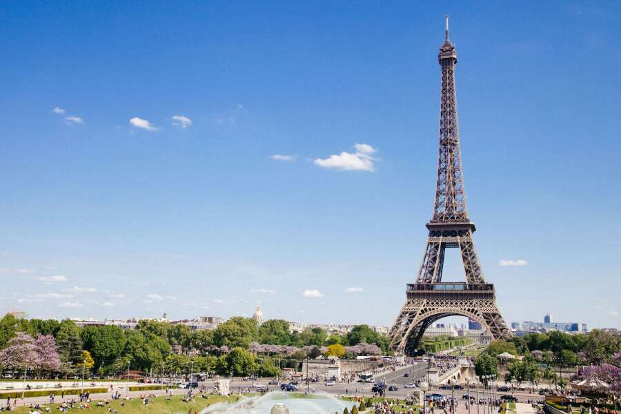 eiffel tower