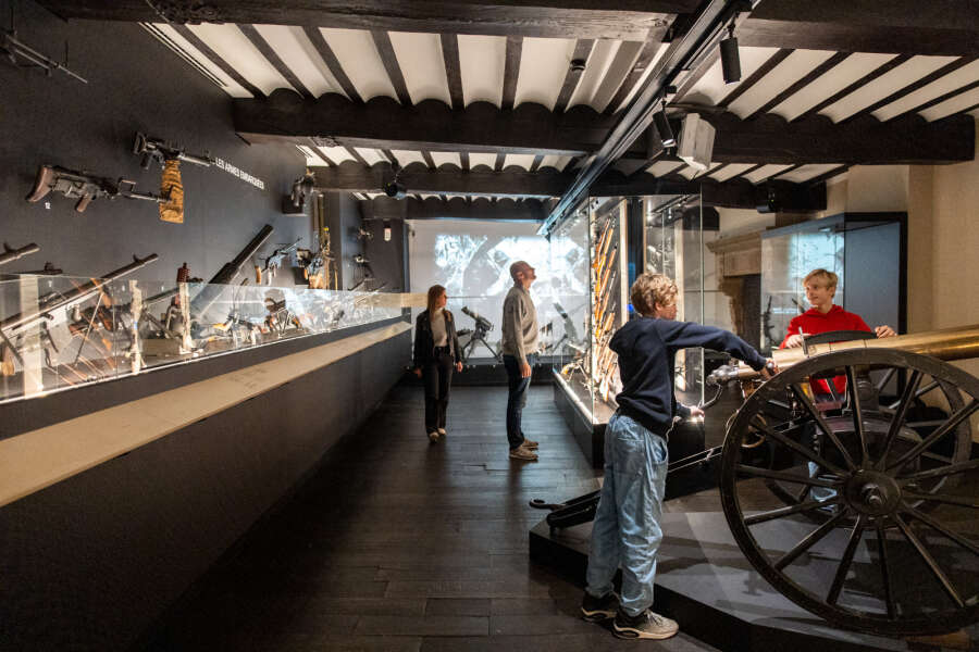 Visite du Musee du Grand Curtius en famille