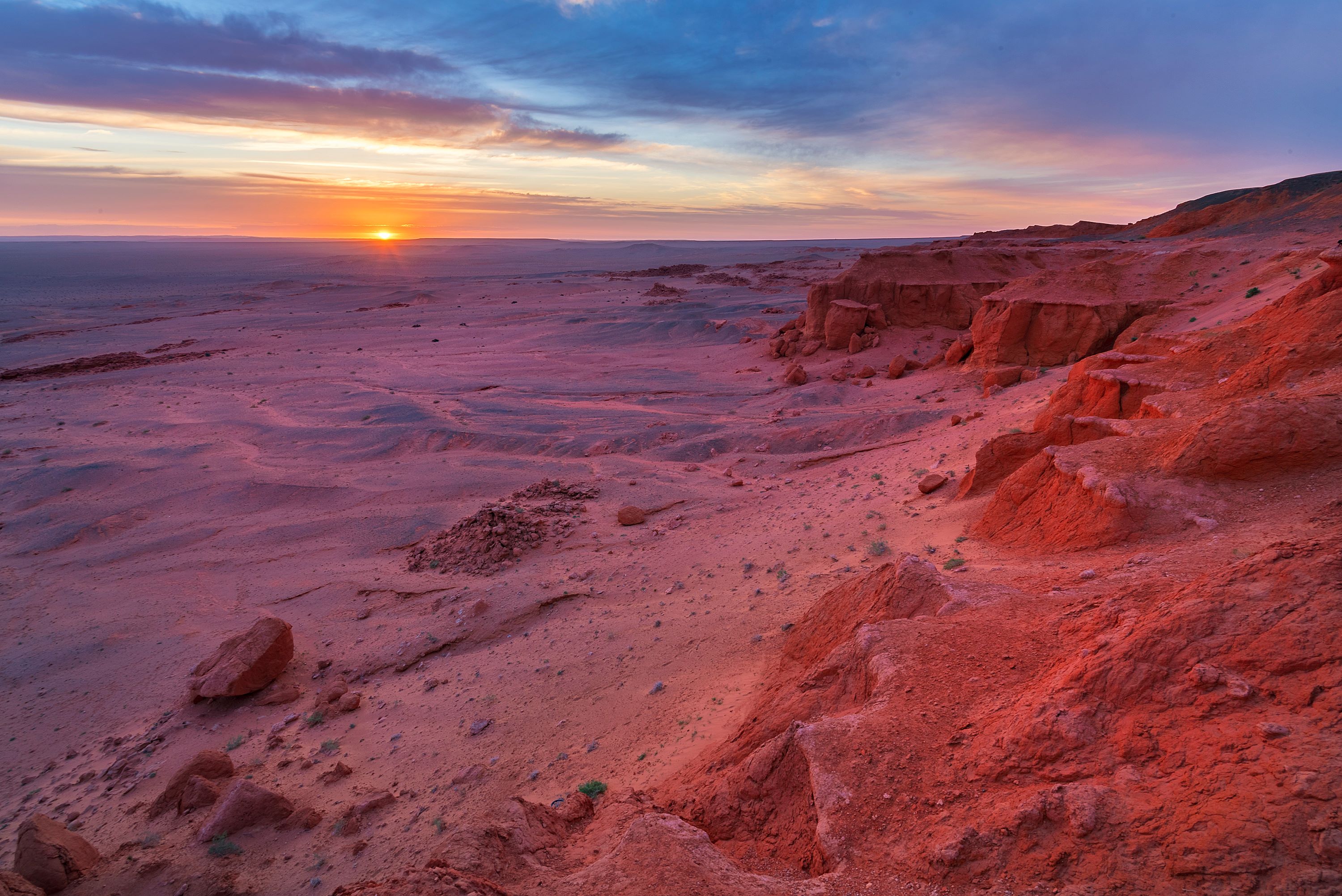 Flaming Cliffs : sur les traces de l’aventurier qui a inspiré Indiana Jones