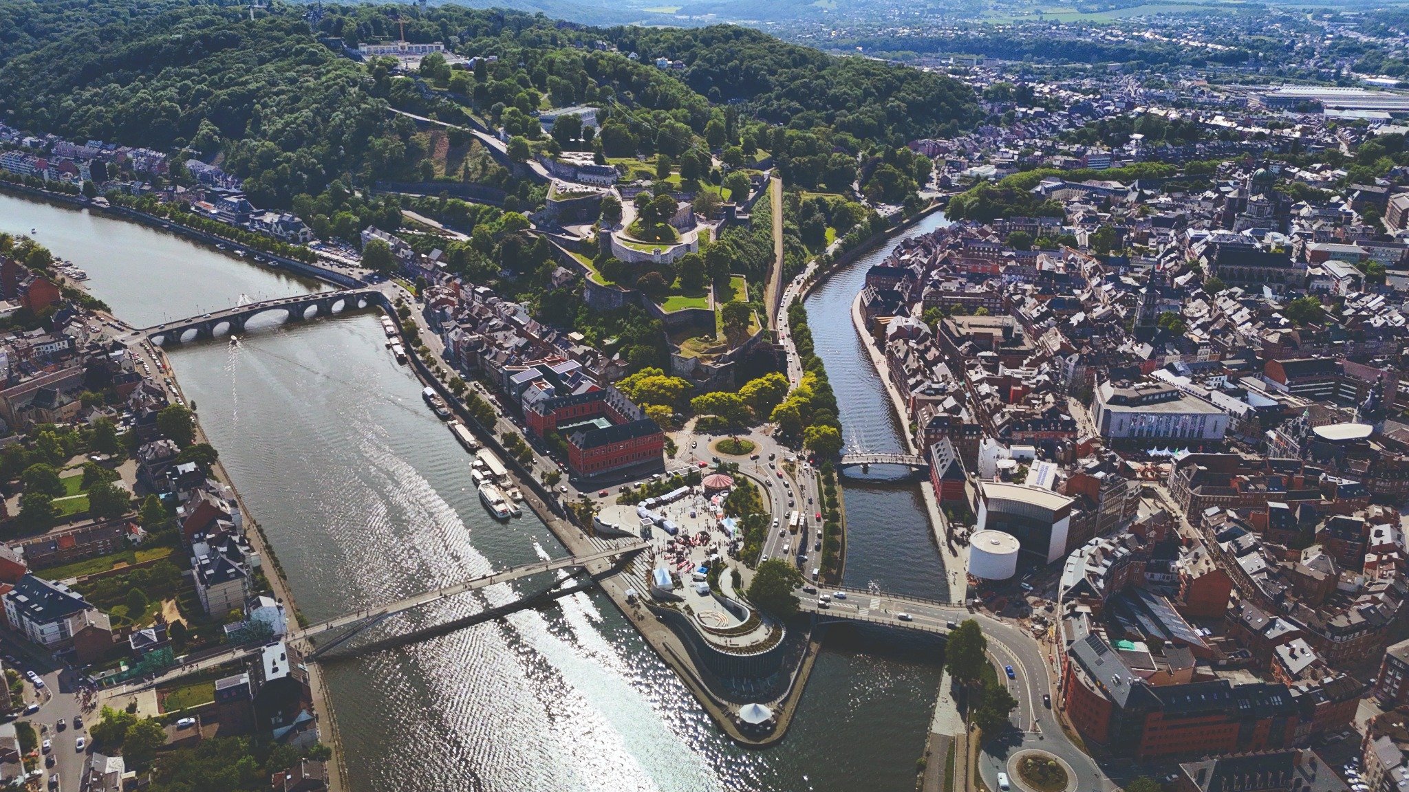 Namur, le cœur de la Wallonie s’offre à vous.
