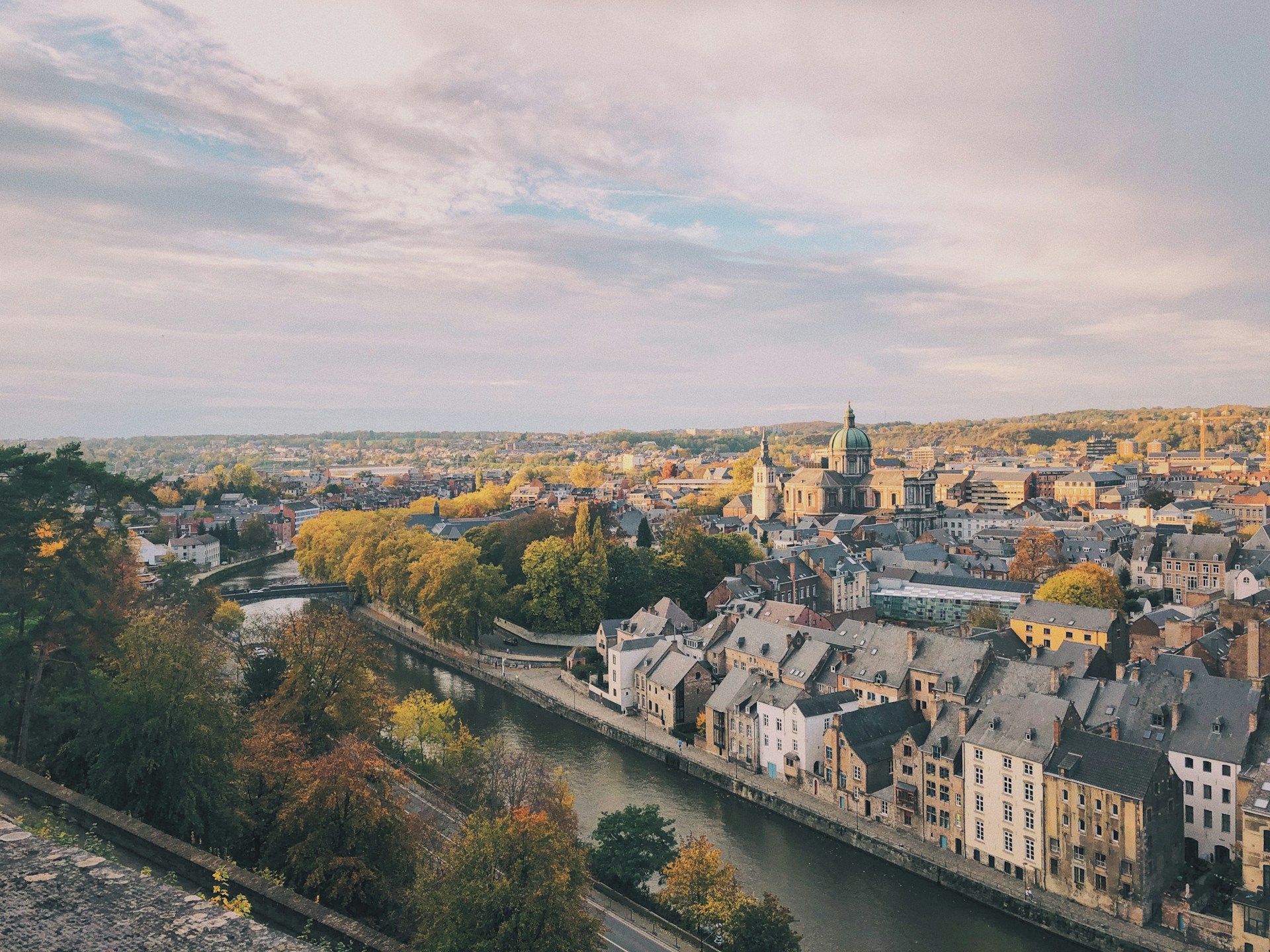 Louvain décroche le titre de Capitale européenne de la Culture 2030 : quid de Molenbeek et Namur ?