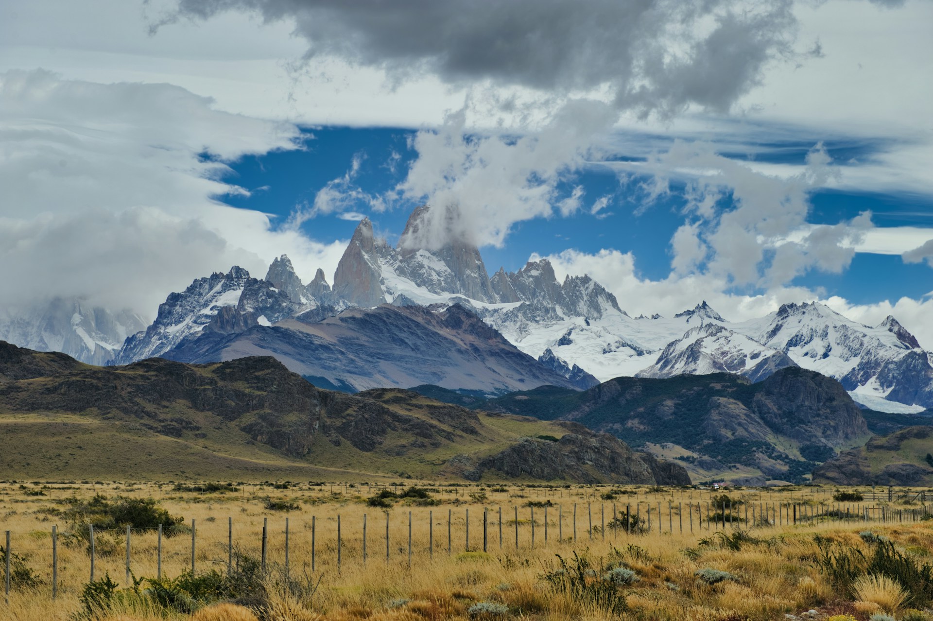 La Cordillère des Andes dans 200 ans : montagne éternelle ou mirage fragile ?