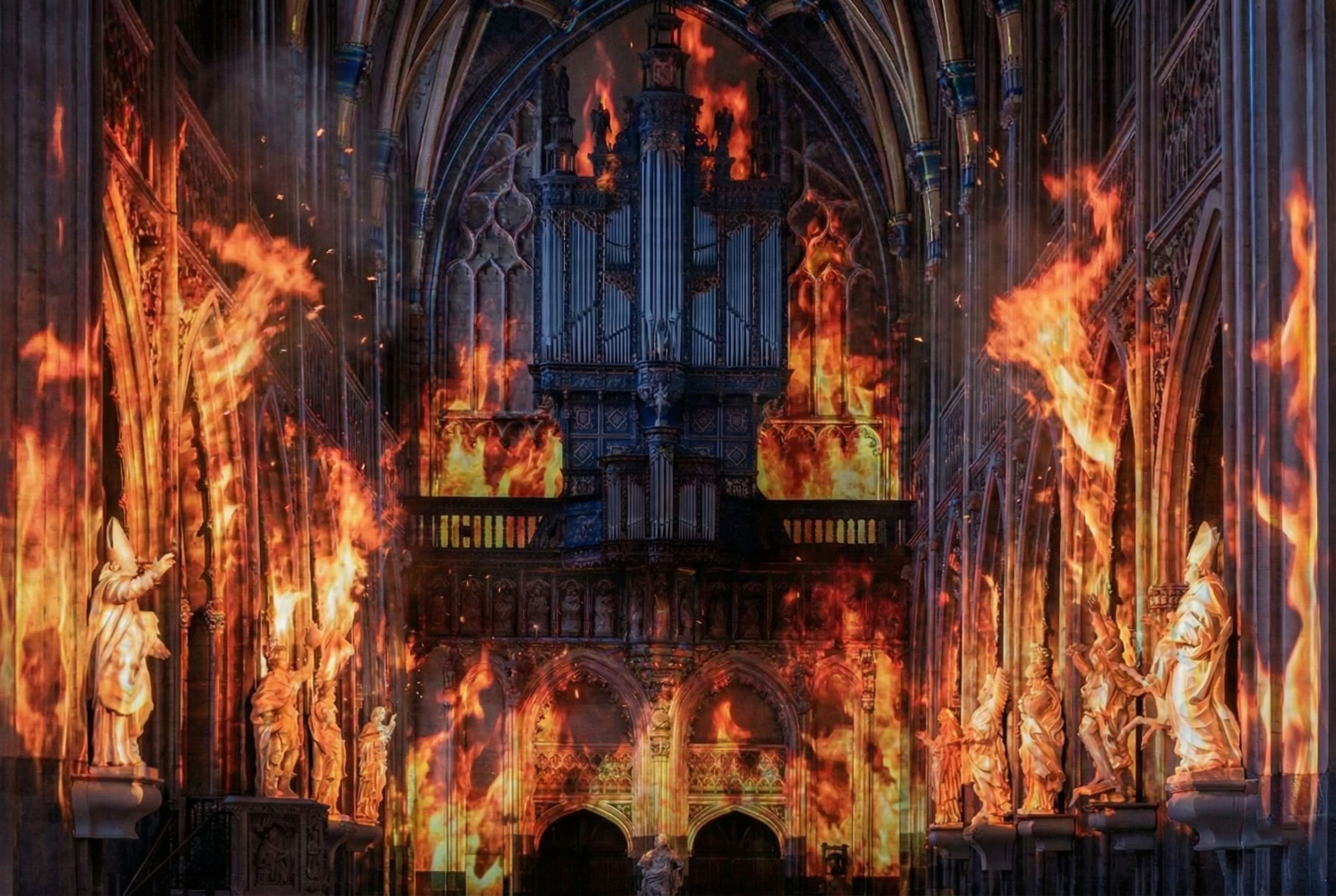 À Liège, une… église raconte l’histoire de la ville avec un show immersif !