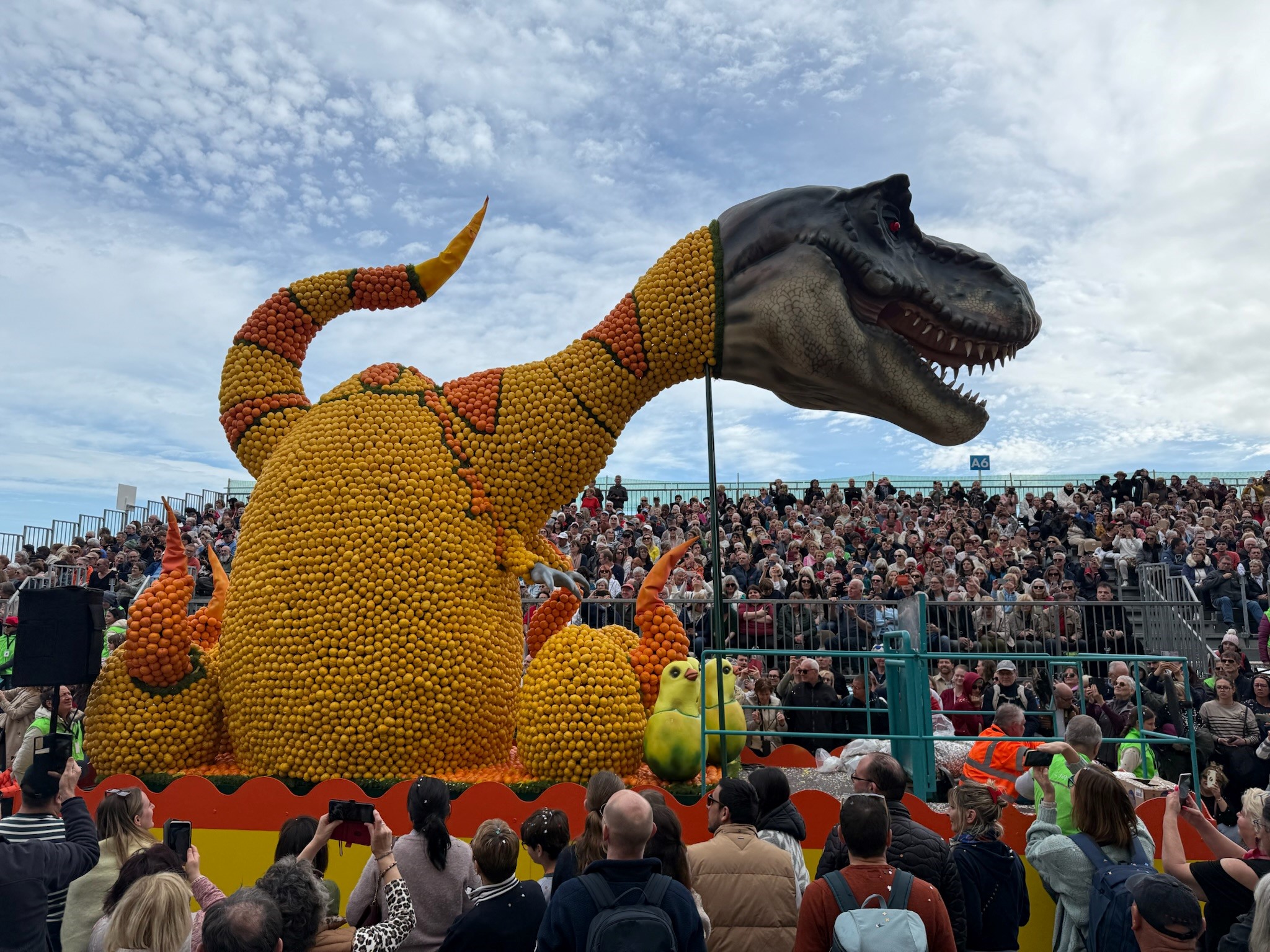 La fête du Citron à Menton 2026 : Nous y étions ! Un incontournable ou non ?