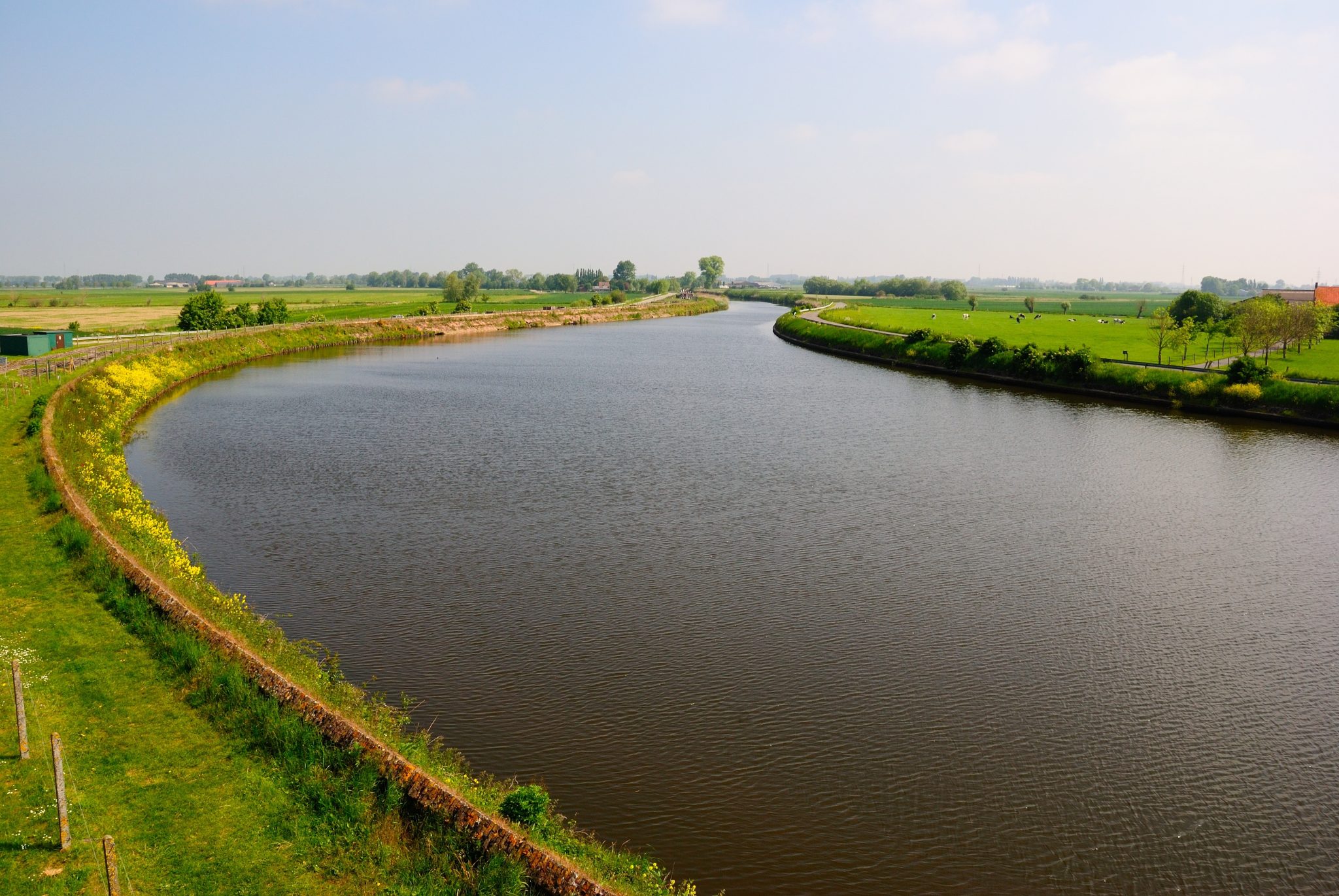 The Yser river and the landscape near the village of Diksmuide in West Flanders, Belgium