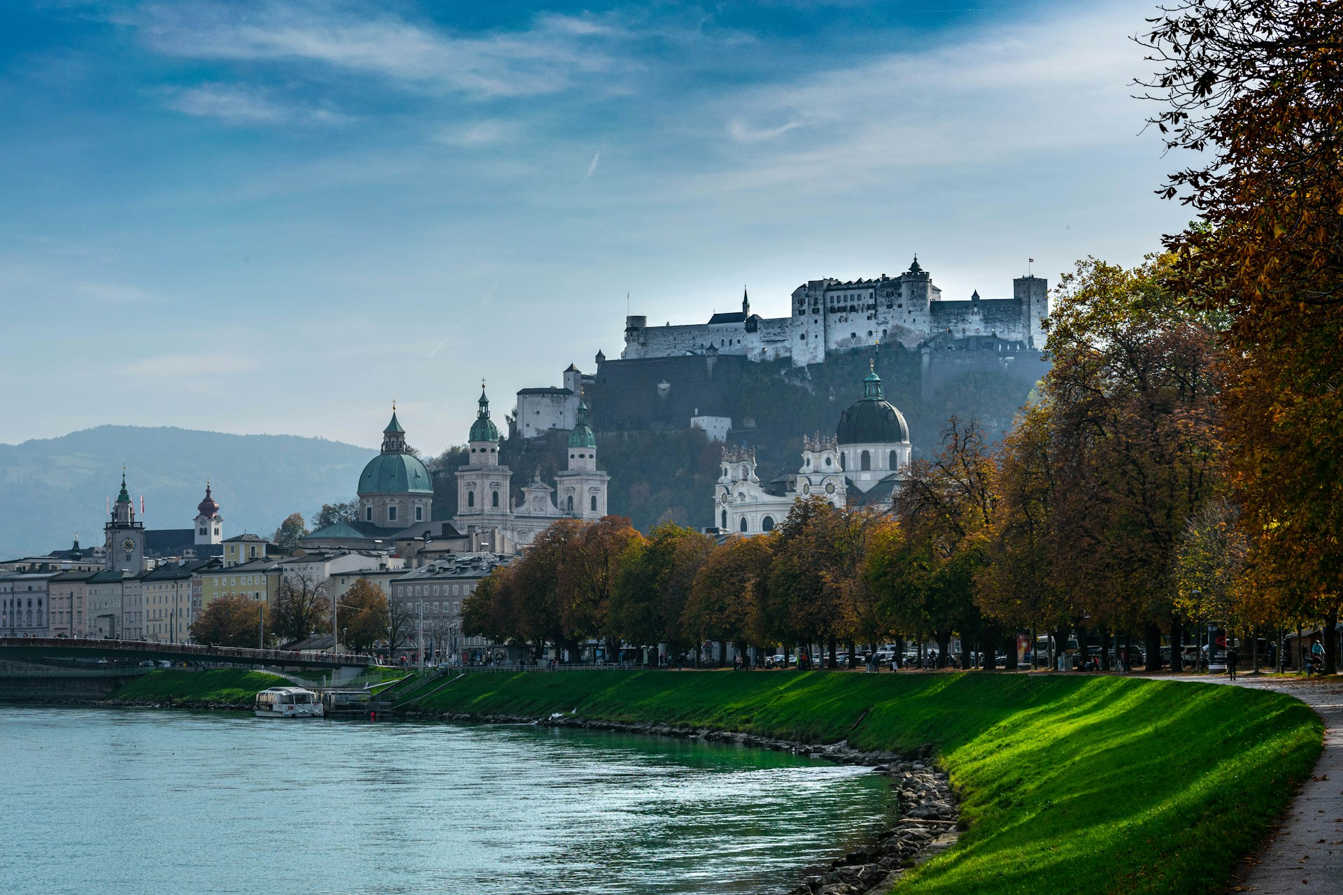 Salzbourg ferme sa vieille ville aux voitures !