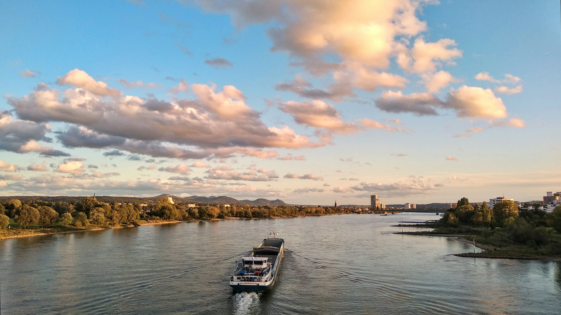 Droogte: wanneer een cruise eindigt als… een busreis! Wie betaalt?