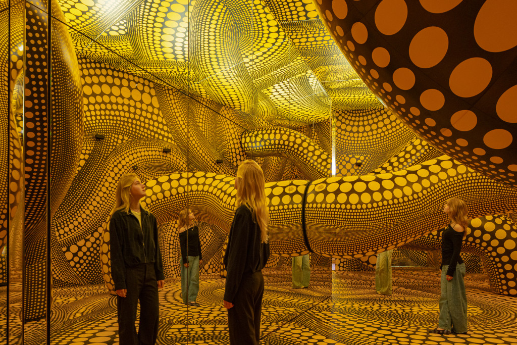 Amsterdam : la dernière grande exposition préparée par Yayoi Kusama avant sa mort