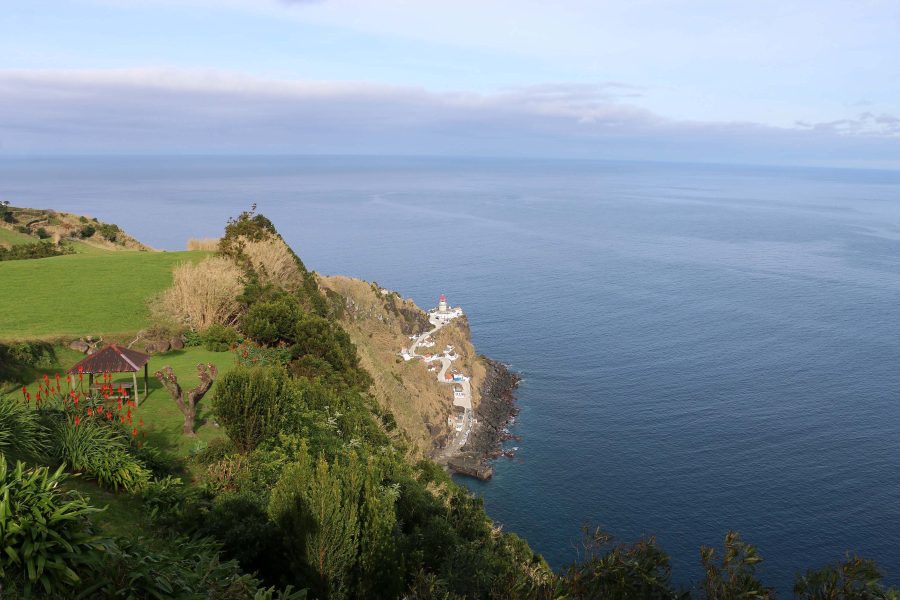 Le phare d&rsquo;Arnel, sur la c&ocirc;te est.